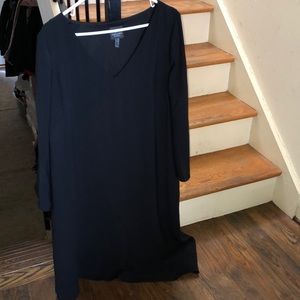 Adrianna Papell black V-neck dress
